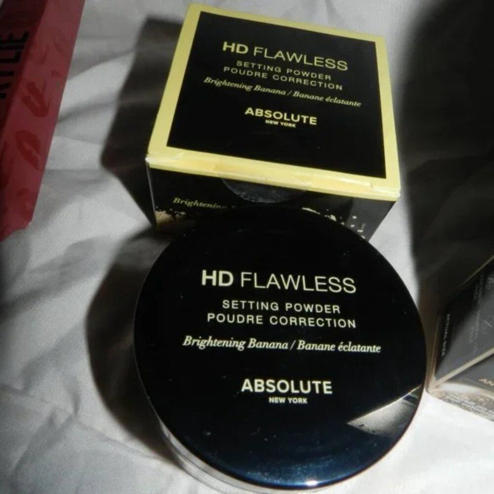 Absolute New York HD Flawless Setting Powder Brightening Banana NIB